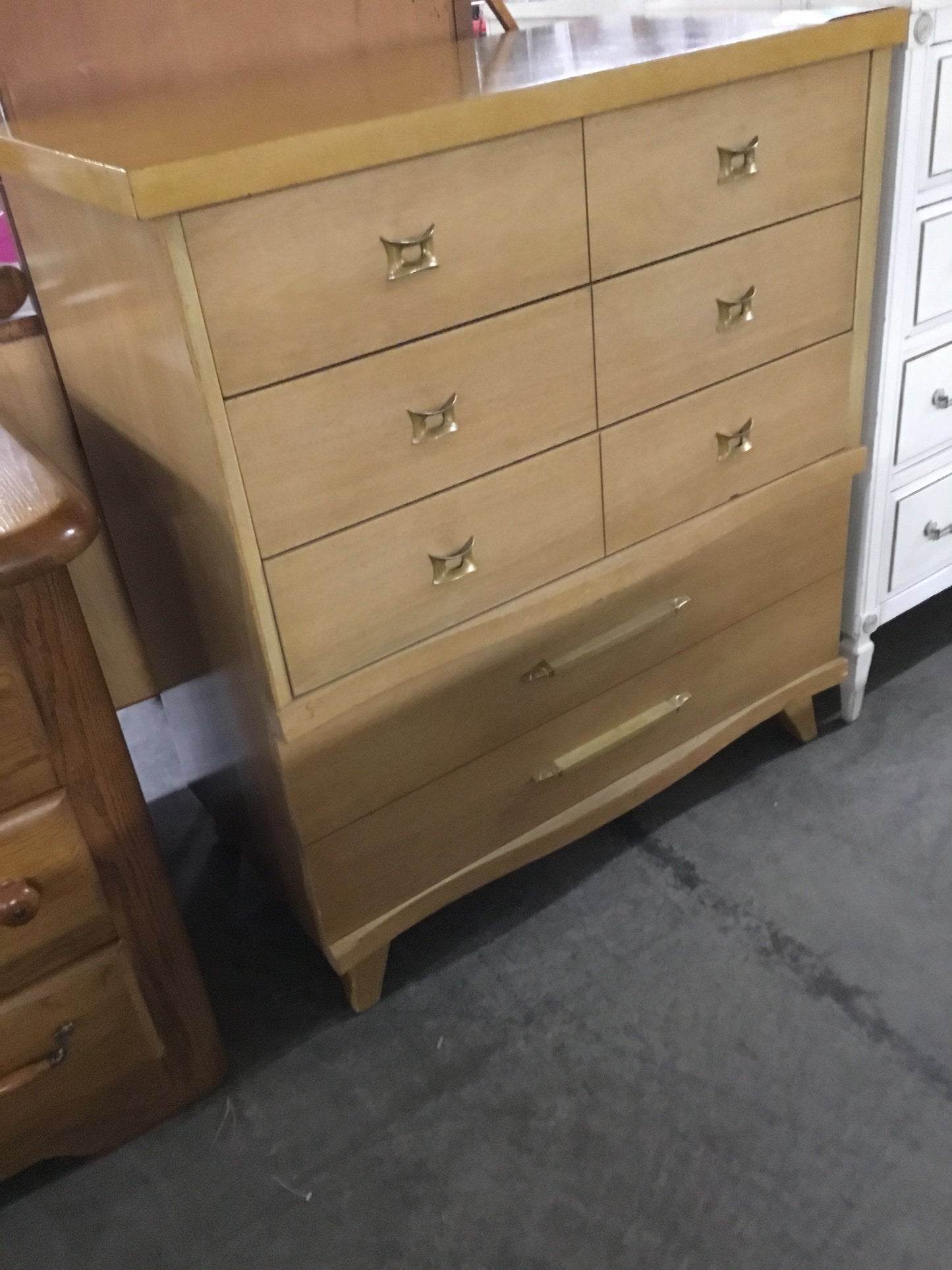 Dresser Furniture