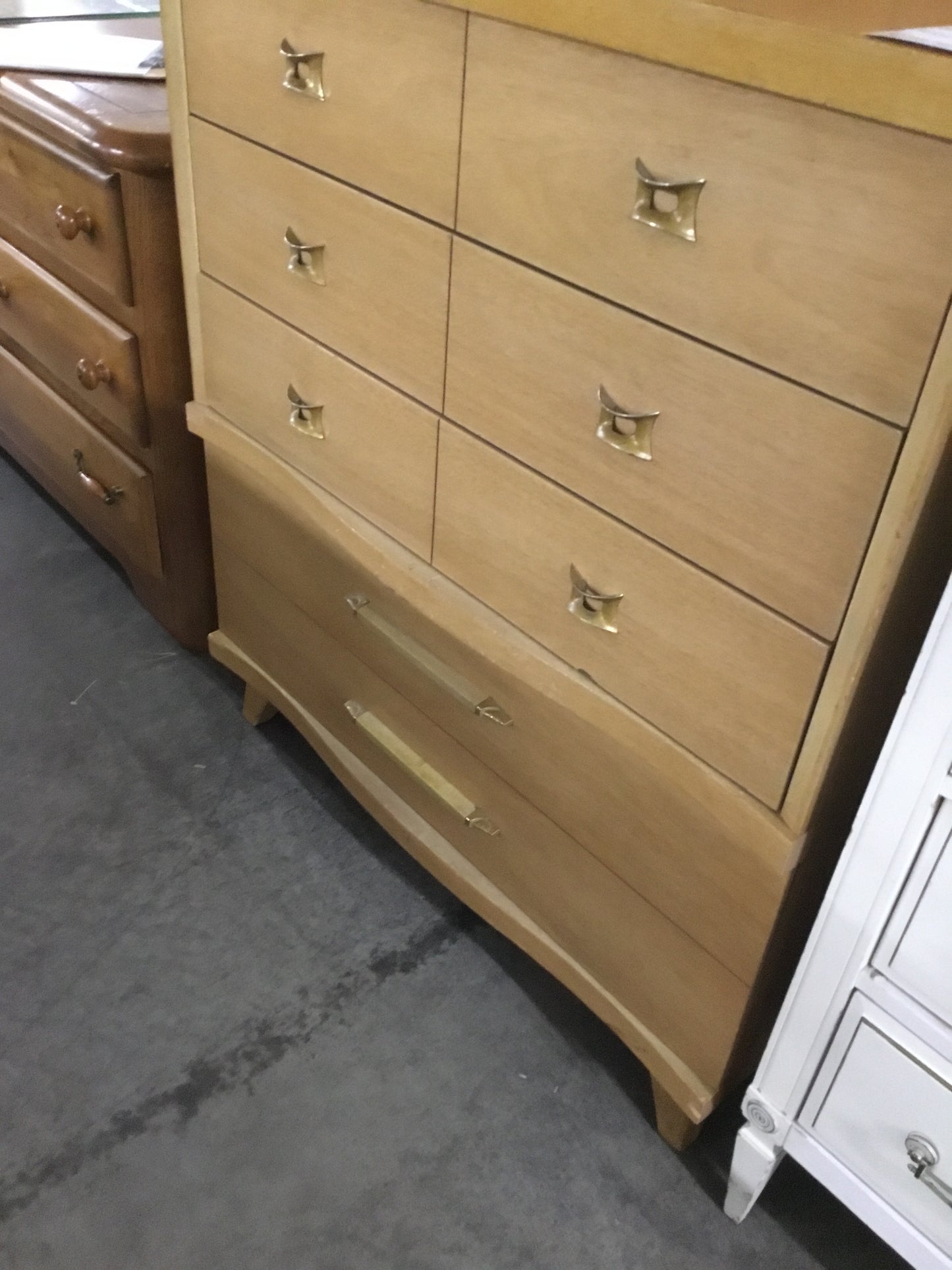 Dresser Furniture